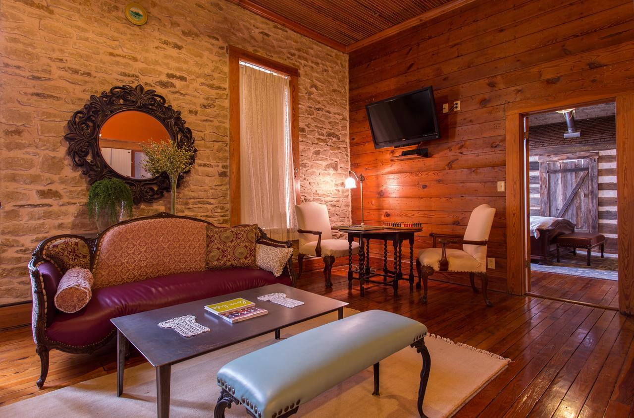 Upstairs Inn Hico Ngoại thất bức ảnh
