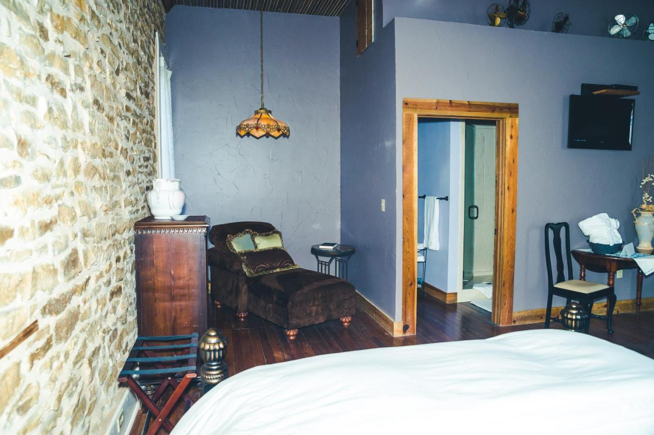 Upstairs Inn Hico Ngoại thất bức ảnh